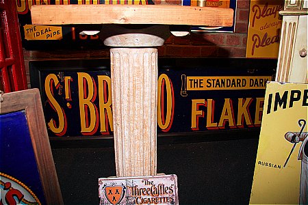 ST.BRUNO FLAKE - click to enlarge
